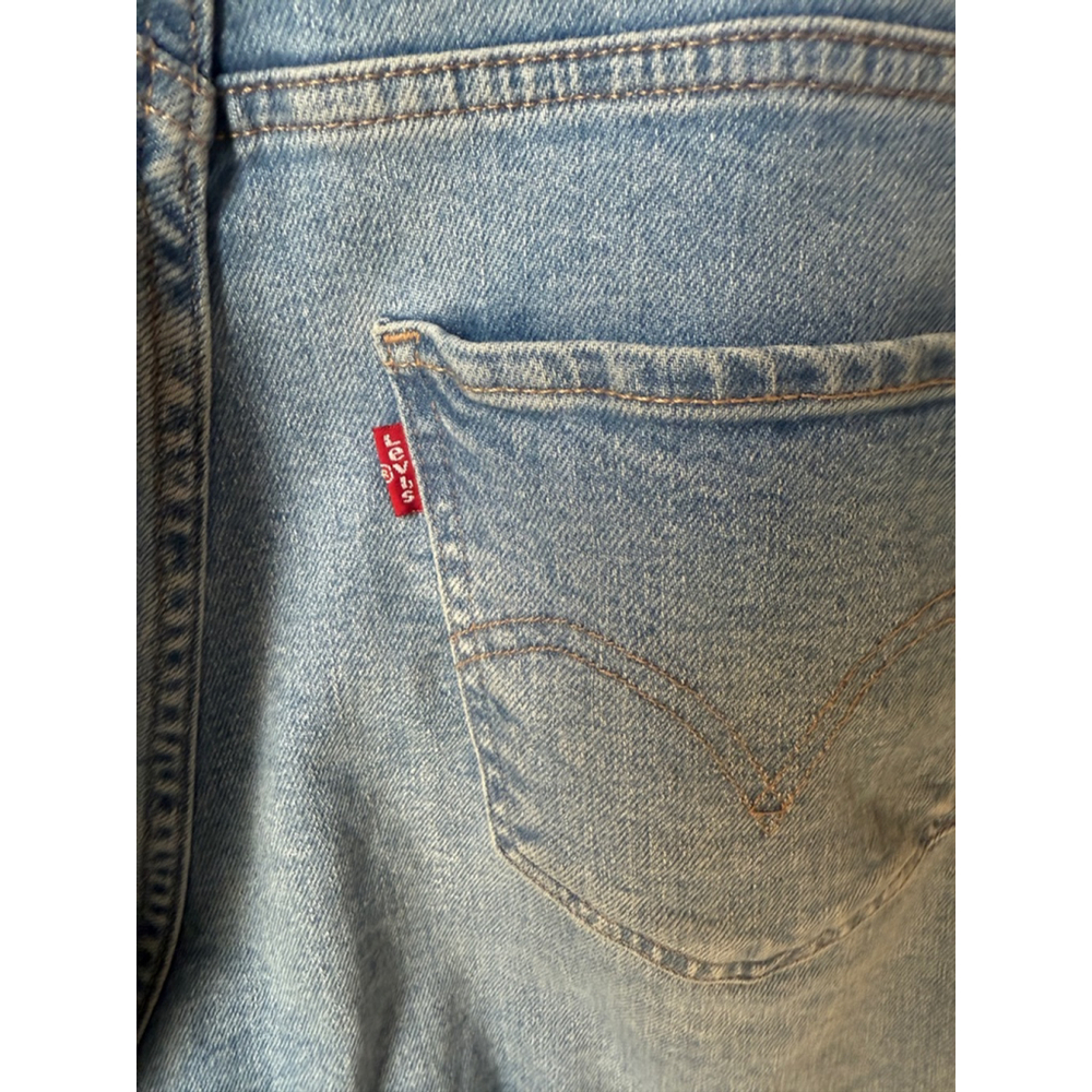 Levi’s overall shorts - Picture 7 of 7